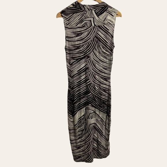 Halston Heritage Gray White Abstract Striped Draped Front Sleeveless Dress Sz 4 - Picture 5 of 7